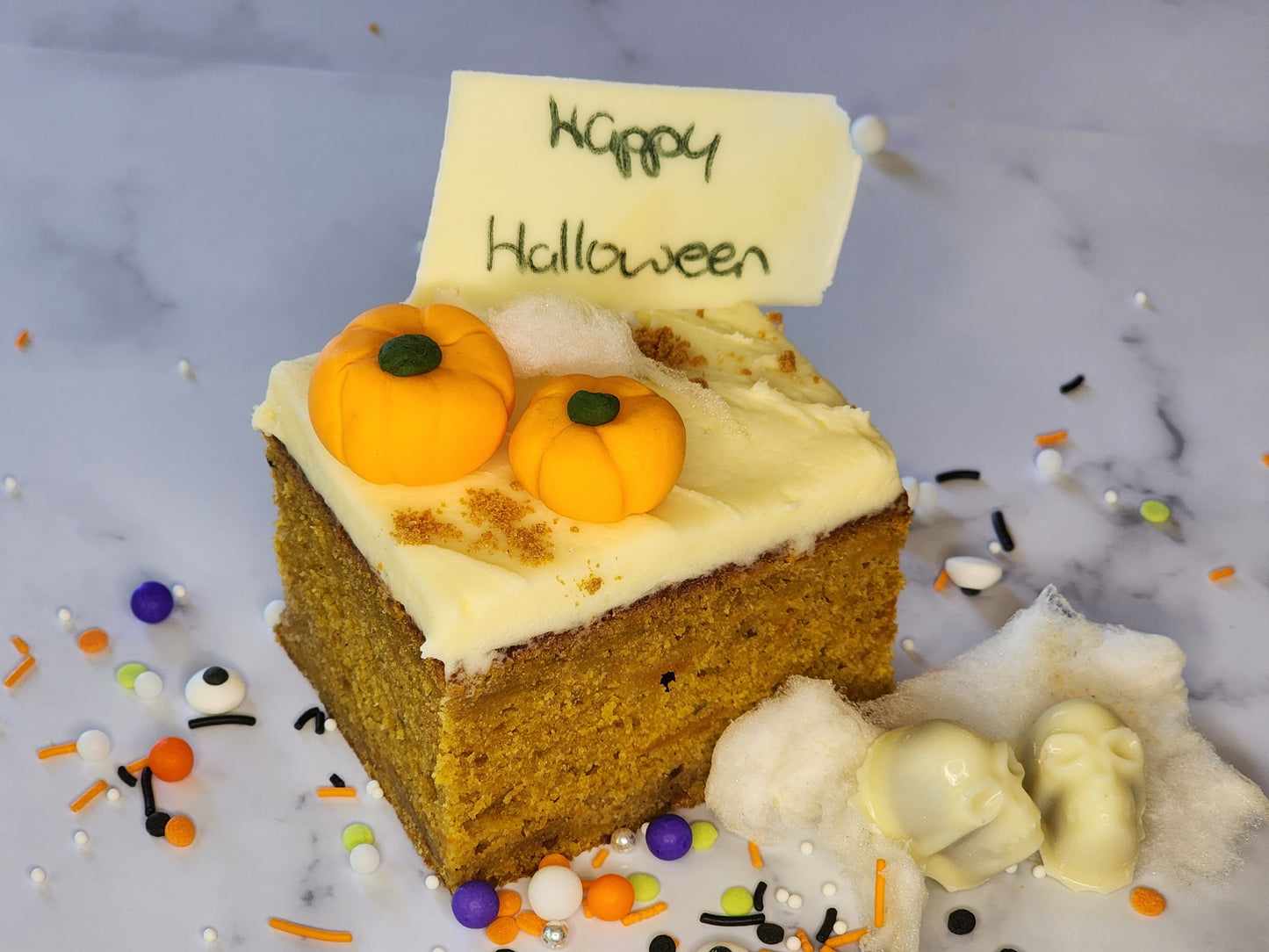 Happy Halloween Cake